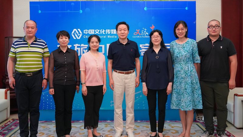 短视频拍摄器材批发价格：揭秘市场现状与选购要点